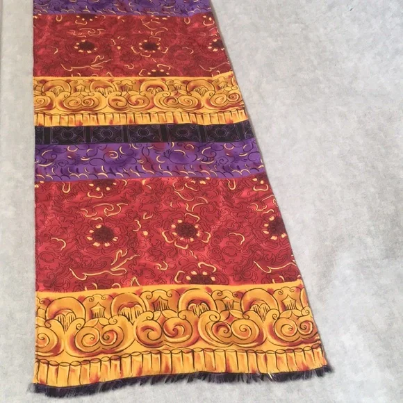 New York Studio 100% Silk Scarf - Picture 2 of 13